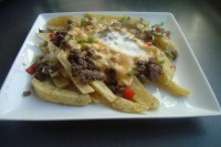 PAPAS FRITAS PORCION MAYOR CON CARNE